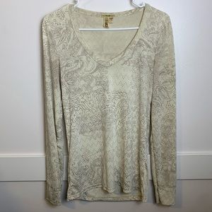 BKE Fitted Cream V-Neck Long Sleeve With Raised Dots
